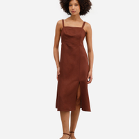 Vestido feminino midi decote reto liso marrom