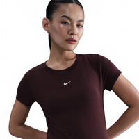 Camiseta Feminina Sportswear Chill Knit Cropped - Preto