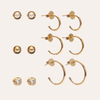 Kit de 6 brincos com strass e pérola folheados dourados