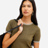 Blusa feminina de tricot manga curta verde