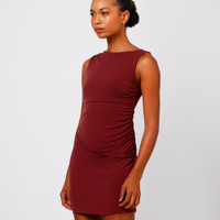 Vestido curto feminino franzido mindset vinho