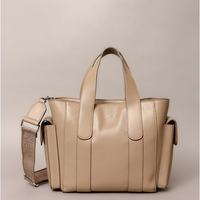 Bolsa Calvin Klein Feminina Com Bolsos Laterais - Havana Bolsa Calvin Klein Feminina Com Bolsos Laterais Havana u