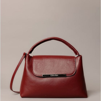Bolsa Grande Calvin Klein Feminina Placa Calvin Klein - Bordo Bolsa Grande Calvin Klein Feminina Placa Calvin Klein Bordo u