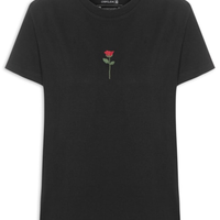 Camiseta Feminina Rosa Bordada - Preto