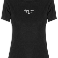 Camiseta Feminina Manga Curta Slim Ess Logo - Preto