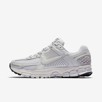 Tênis Nike Zoom Vomero 5 Masculino