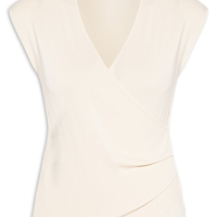 Blusa Feminina Transpassada Em Tricot - Bege
