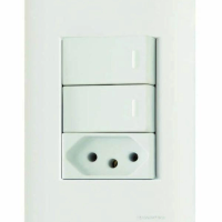 Conjunto 4x2 2 Interruptores Simples 10 A 250 V 1 Tomada 2P+T 10 A 250 V Tramontina Giz