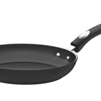 Frigideira Tramontina Mônaco Induction Em Alumínio Com Revestimento Interno E Externo Antiaderente Starflon Premium Preto 28cm