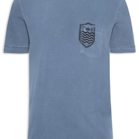 Camiseta Masculina Bolso Brasão Manga Curta - Azul