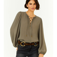 Blusa Ggt Decote Metais