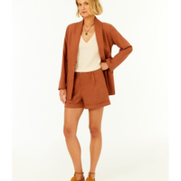 Short Alfaitaria Bolso Frontal