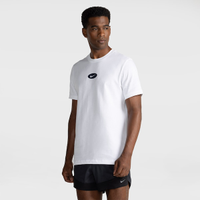 Camiseta Nike Sportswear Celebrate Brand Unissex
