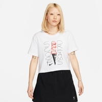 Camiseta Nike Sportswear Feminina