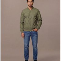 Jaqueta Calvin Klein Bomber Slim - Oliva Jaqueta Calvin Klein Bomber Slim Oliva Gg