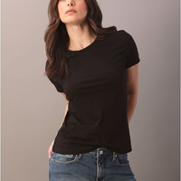 Camiseta Logo Embossed Bordado - Preto Camiseta Logo Embossed Bordado Preto g