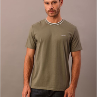 Camiseta Calvin Klein Manga Curta - Oliva Camiseta Calvin Klein Manga Curta Oliva p