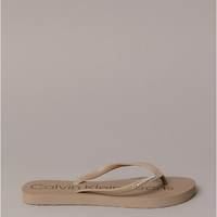 Chinelo Calvin Klein Jeans Feminino Make New Planes - Caqui Claro Chinelo Calvin Klein Jeans Feminino Make New Planes Caqui Claro 35/36