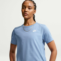 Camiseta Feminina Nike Manga Curta Sportswear Club