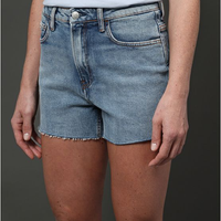 Shorts Jeans Feminino Barras a Fio Calvin Klein Jeans - Azul Claro Shorts Jeans Feminino Barras a Fio Calvin Klein Jeans Azul Claro 42