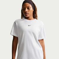 Camiseta Nike Sportswear Classic Oversized Feminina