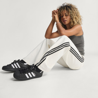 Calça Jeans Esportiva Firebird Mulher adidas