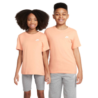Camiseta Juvenil Nike Manga Curta Sportswear Embroidered Future