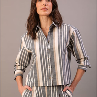 Camisa Calvin Klein Feminina Boxy Fit em Fio Tinto Exclusivo - Marinho Camisa Calvin Klein Feminina Boxy Fit em Fio Tinto Exclusivo Marinho 42