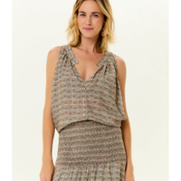 Blusa Decote v Estampa Eve b
