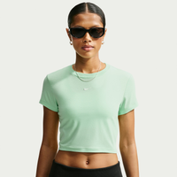 Camiseta Nike Sportswear Chill Knit Cropped Feminina