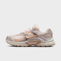 Tênis Nike V5 Runner Feminino