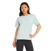 Camiseta adidas Manga Curta Small Logo Feminina
