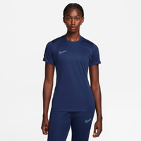 Camiseta Nike Dri-FIT Academy Feminina